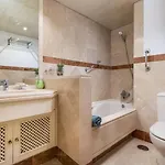 Beachfront, 3pools, King Bed, Free Gymparking * Marbella