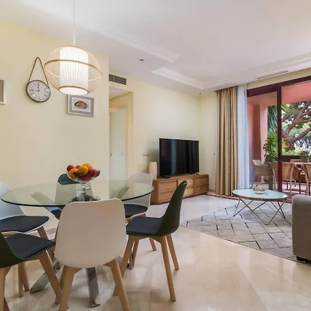 Beachfront, 3pools, King Bed, Free Gymparking