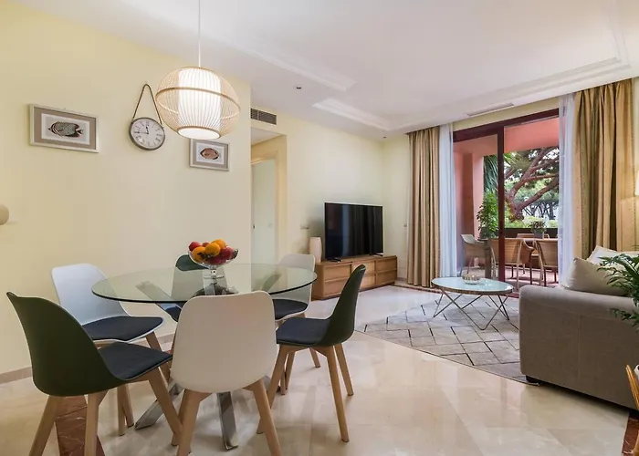 Beachfront, 3pools, King Bed, Free Gymparking